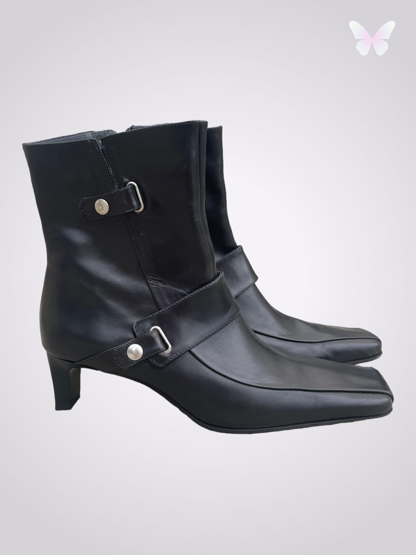 Black ankle boots | 42