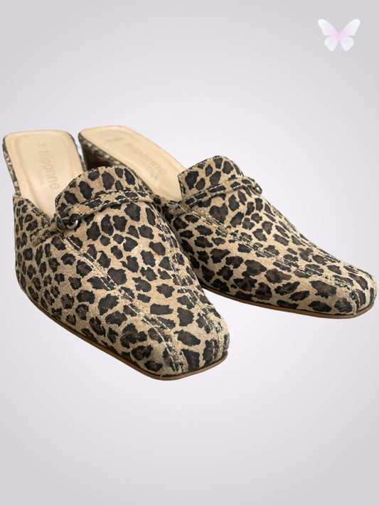 Leopard mules | 38